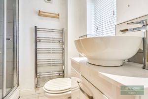 Photo 20- click for photo gallery